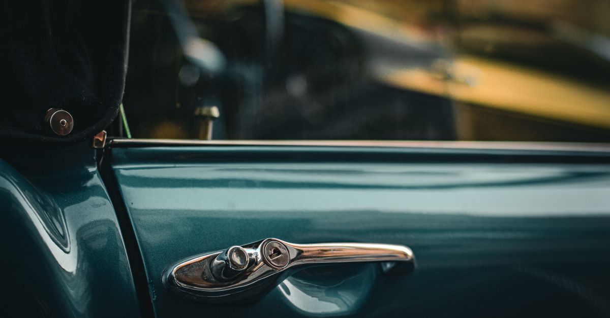 Our Vehicle Lockout Service Mission Viejo Technicians Use Non-Destructive Methods — Mission Viejo CA Locksmith